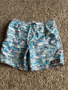 Vineyard Vines Colorful Fish Print Swim Shorts